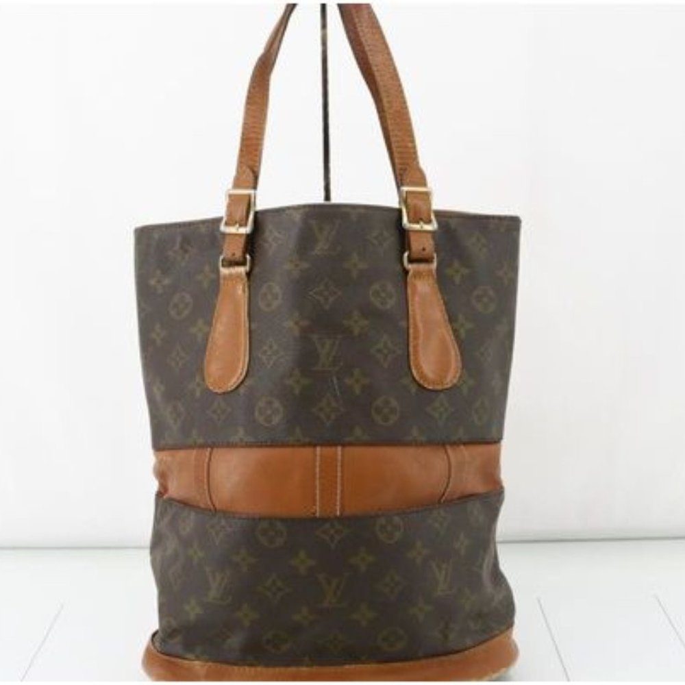 Louis Vuitton Monogram Bucket GM USA Vintage Tote Bag